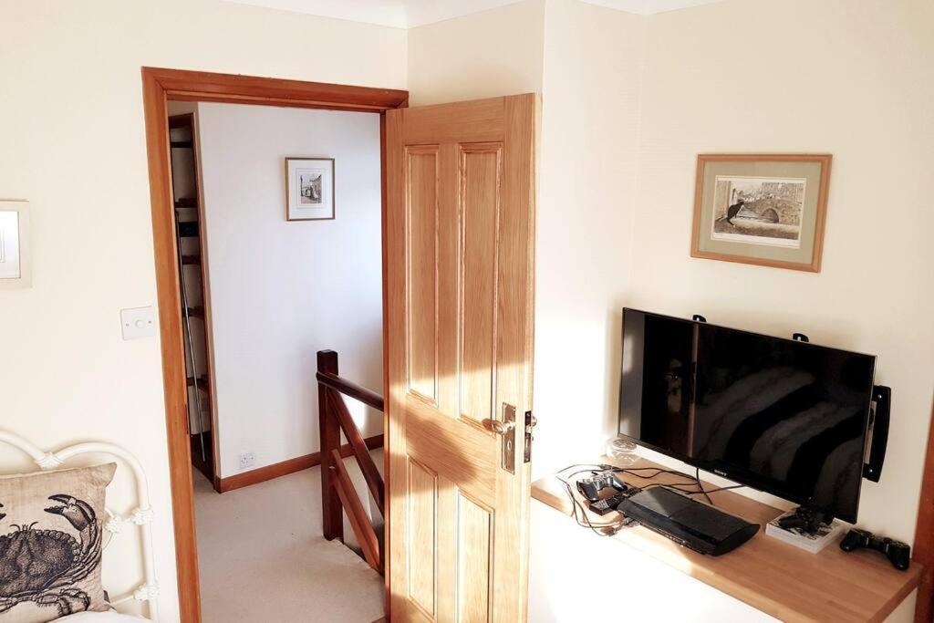 Vila High Quality Detached House With Parking St. Ives Exteriér fotografie