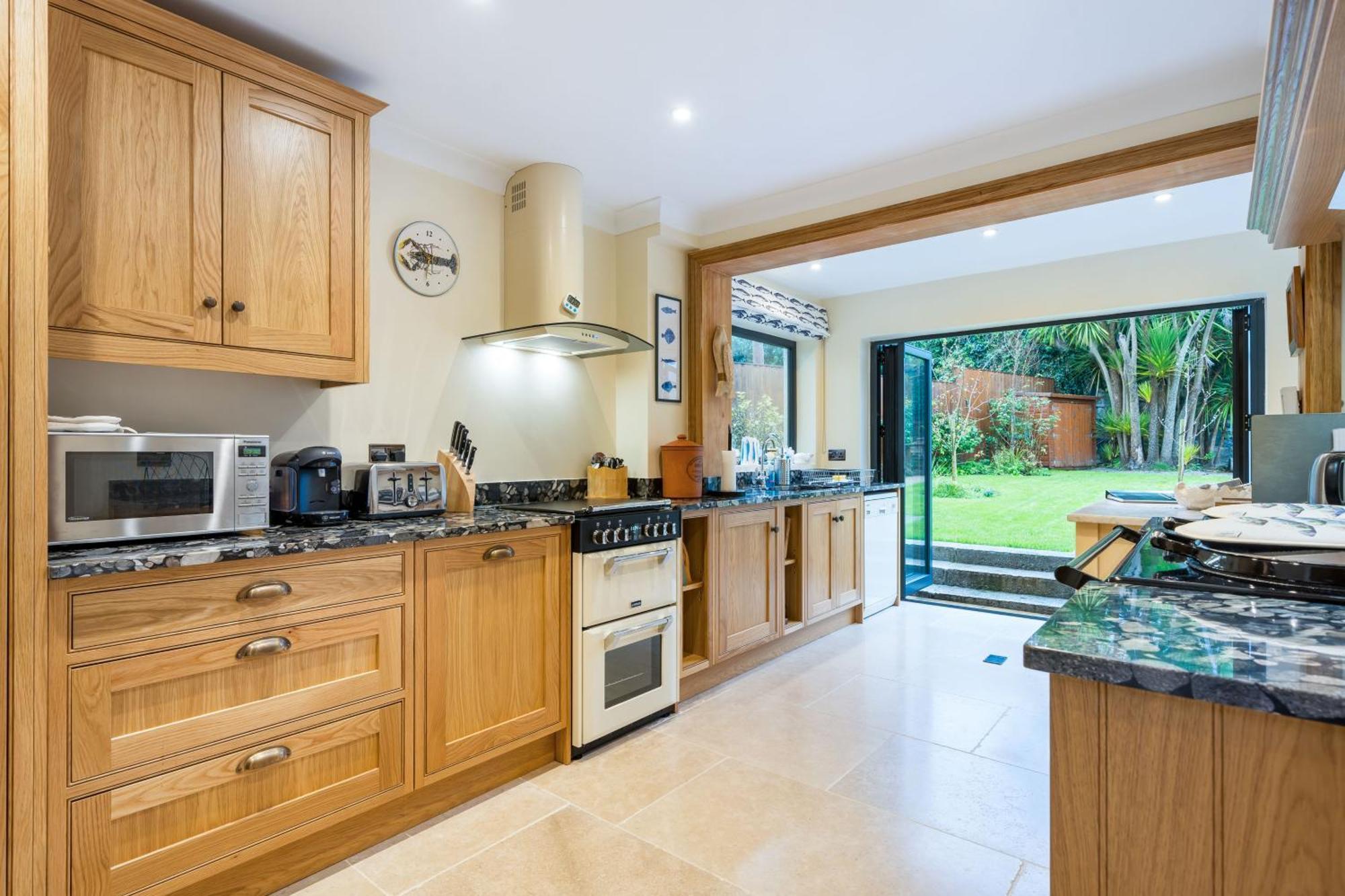 Vila High Quality Detached House With Parking St. Ives Exteriér fotografie